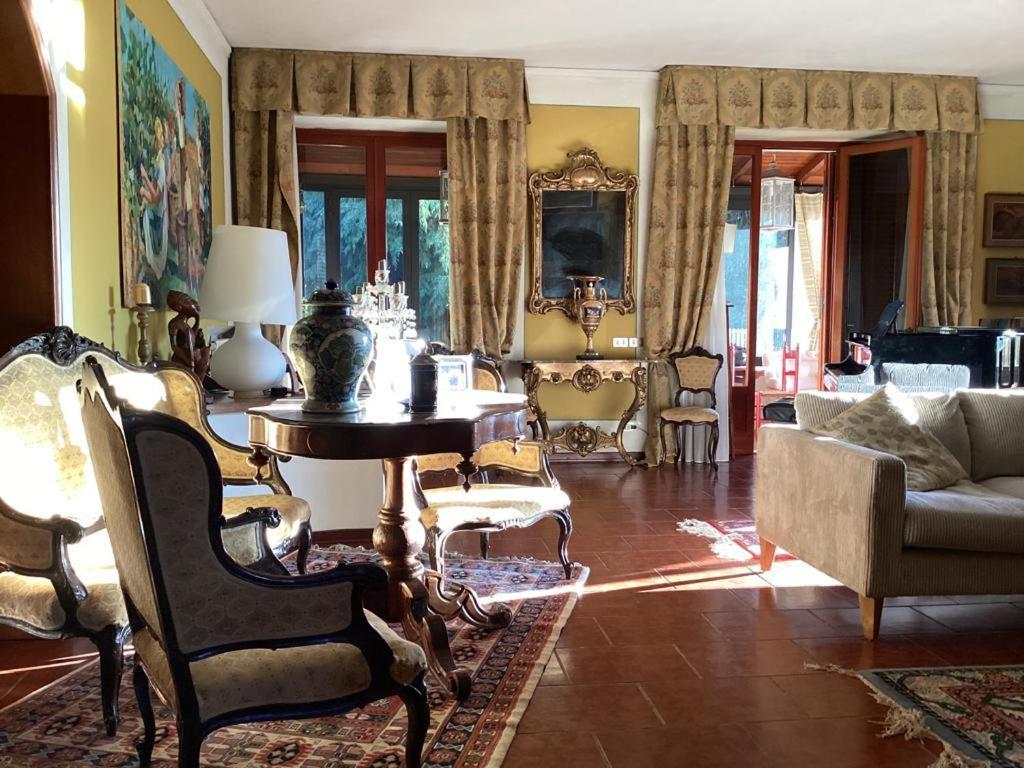 Appartamento Di Lusso In Villa Riccardo Barga Esterno foto